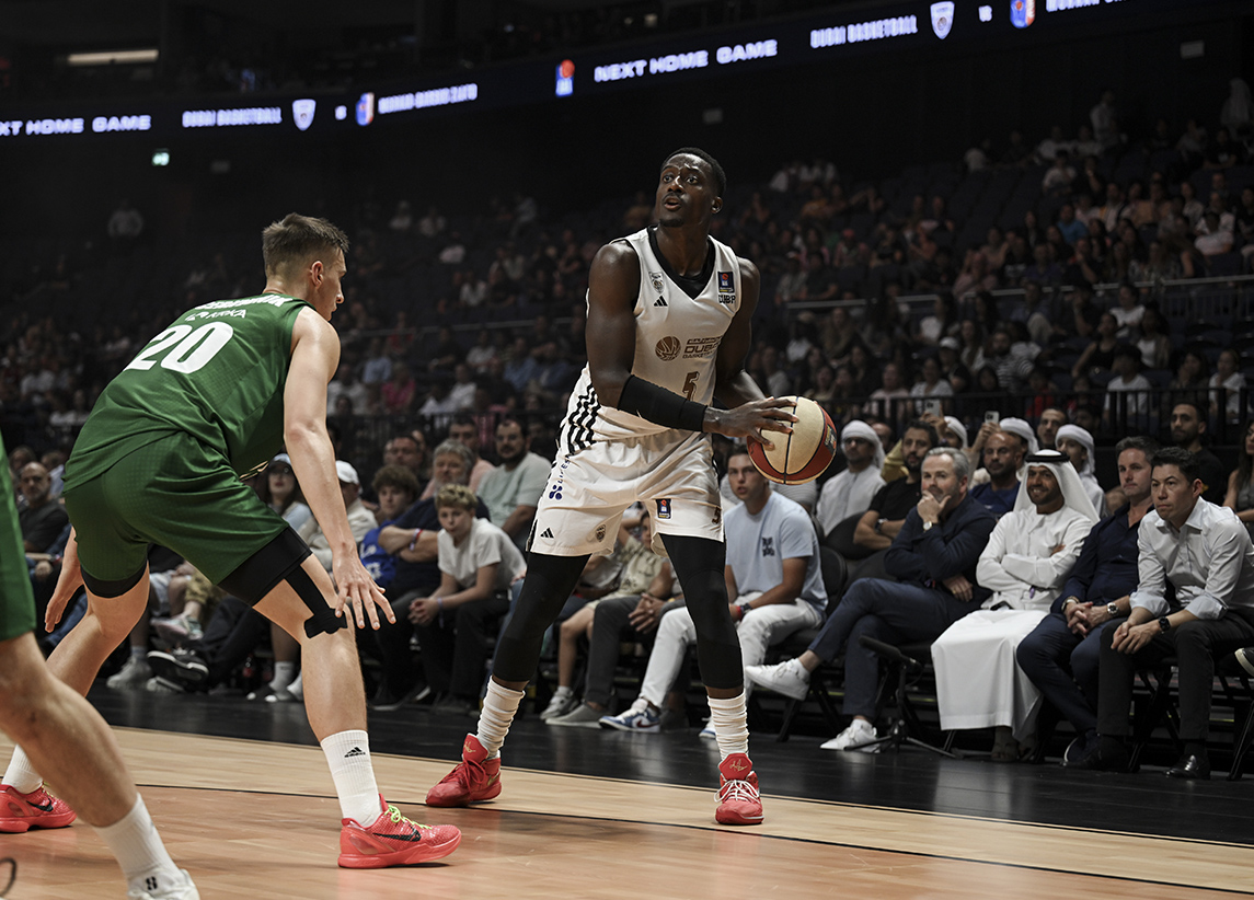 Six-Time Race to Dubai Champion Rory McIlroy celebrates Body_3